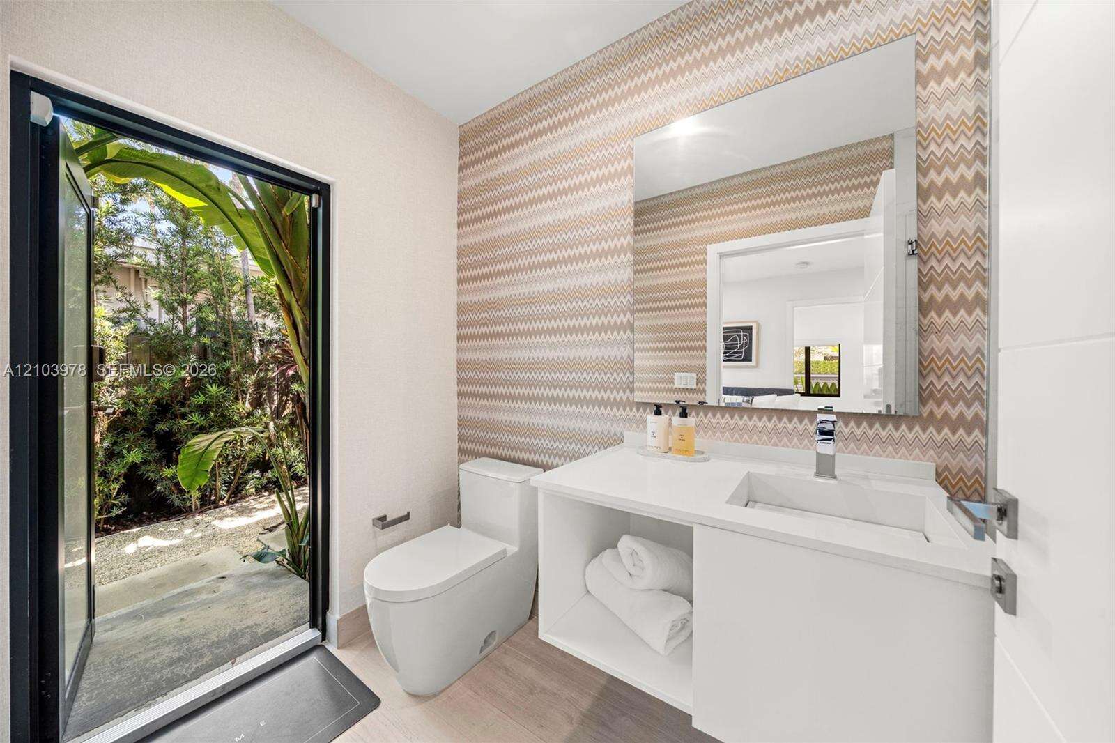 8033 Noremac Ave, Miami Beach, FL 33141 - For Sale photo 23