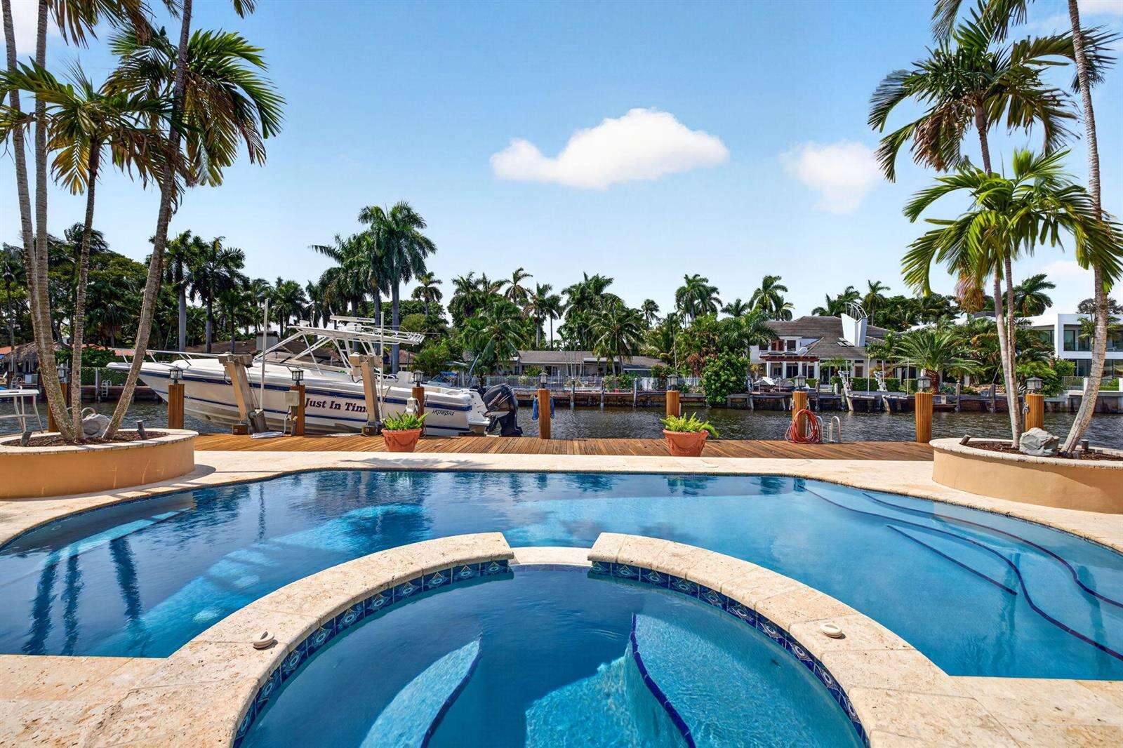 67 Royal Palm, Fort Lauderdale, FL 33301 - For Sale photo 3