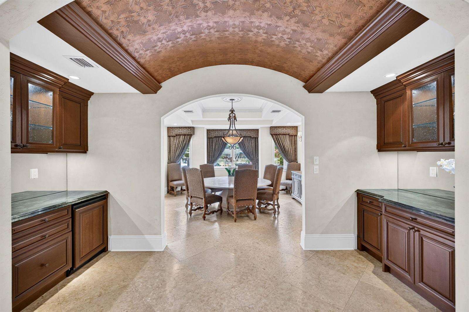 67 Royal Palm, Fort Lauderdale, FL 33301 - For Sale photo 9
