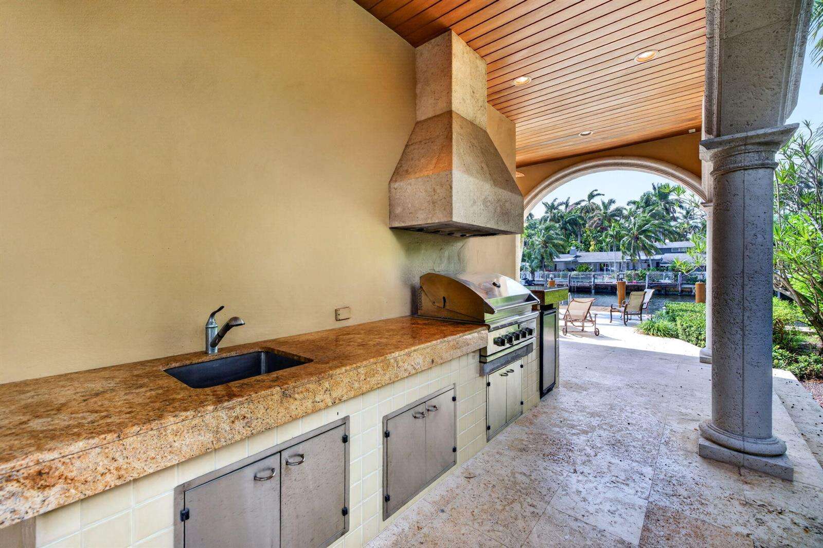 67 Royal Palm, Fort Lauderdale, FL 33301 - For Sale photo 92