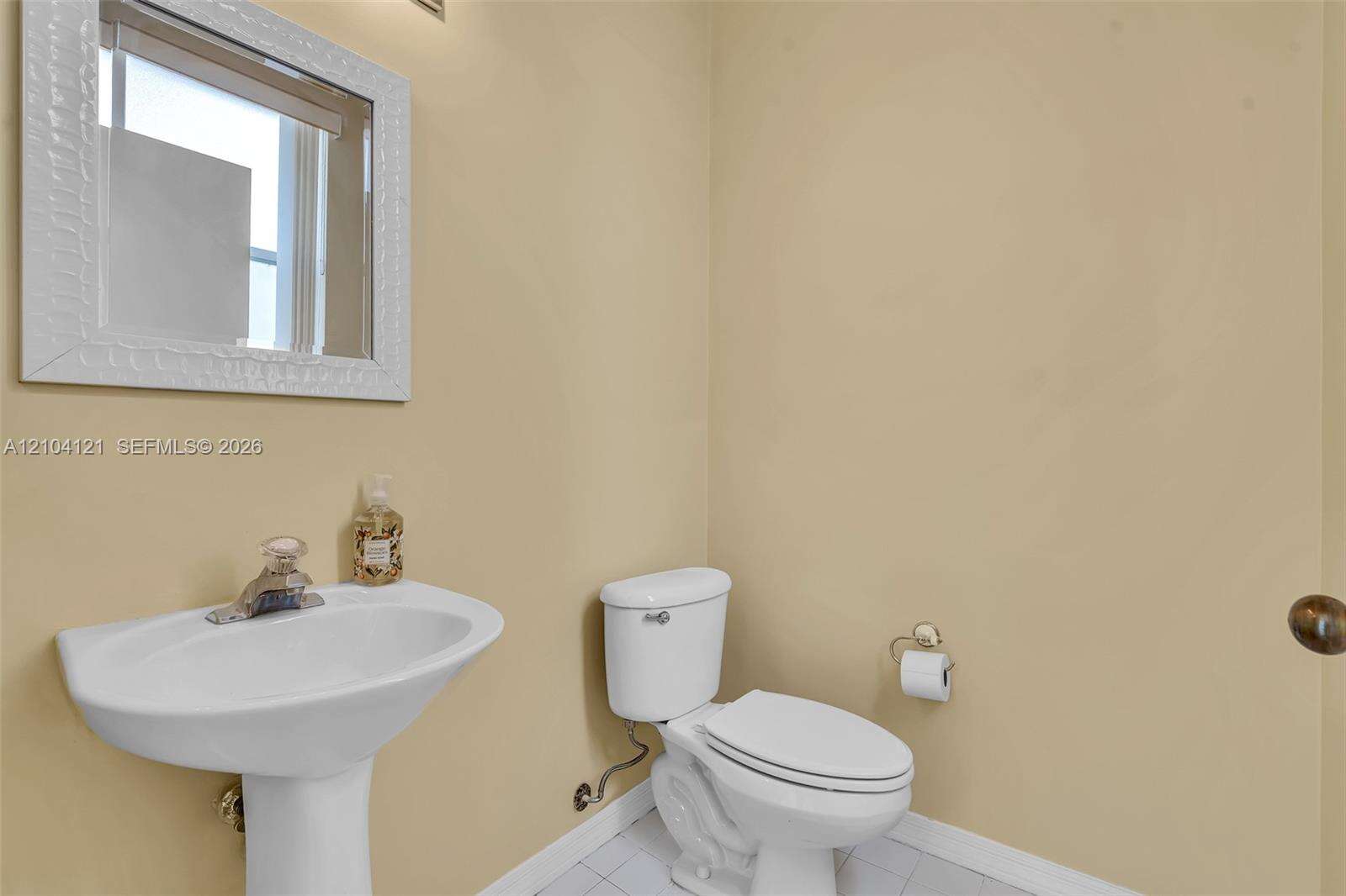 7792 18th St, Pembroke Pines, FL 33024 - For Sale photo 15