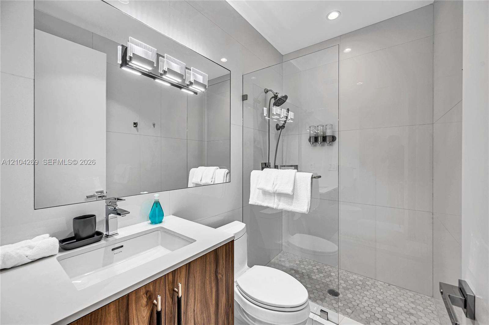 7501 Coquina Dr, North Bay Village, FL 33141 - For Sale photo 37