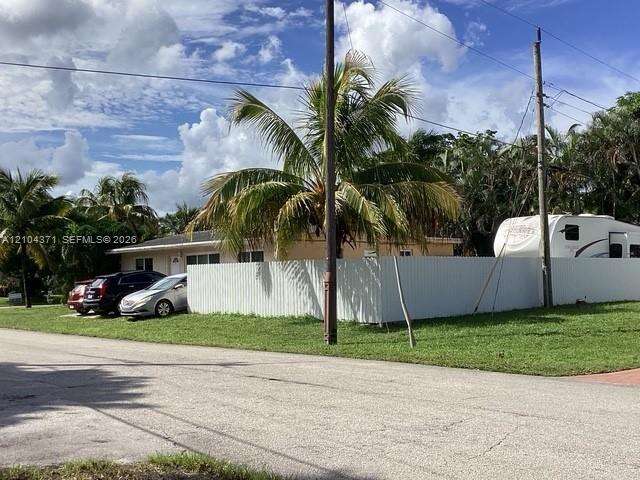2101 57th Ter, Hollywood, FL 33021 - For Sale photo 32