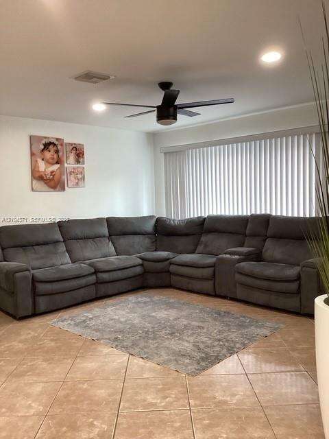 2101 57th Ter, Hollywood, FL 33021 - For Sale photo 6