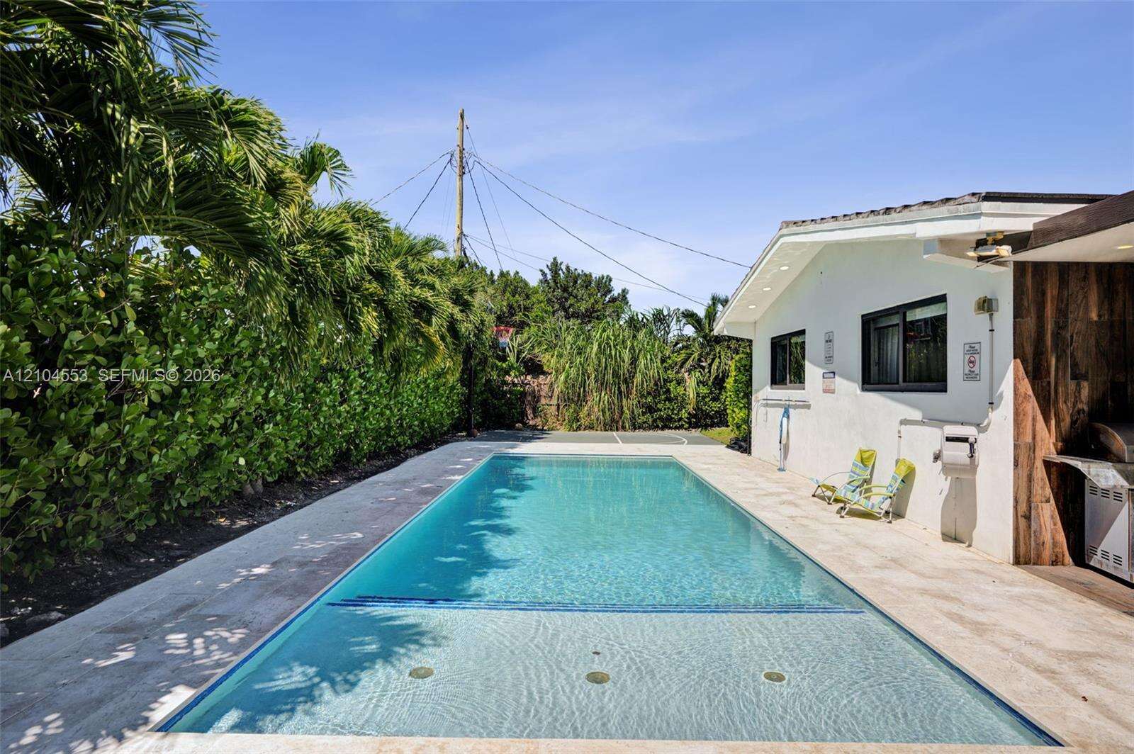 20930 26th Ave, Miami, FL 33180 - For Sale photo 48