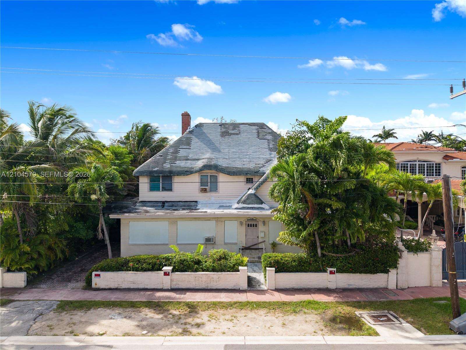 3746 Chase Ave, Miami Beach, FL 33140 - For Sale photo 4