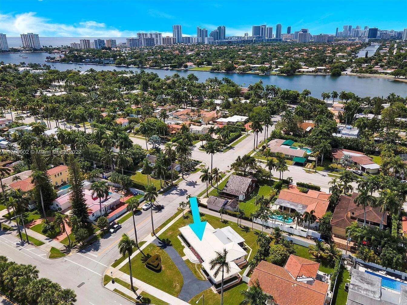 1200 Hollywood, Hollywood, FL 33019 - For Sale photo 1