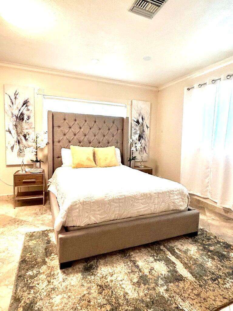 1200 Hollywood, Hollywood, FL 33019 - For Sale photo 4