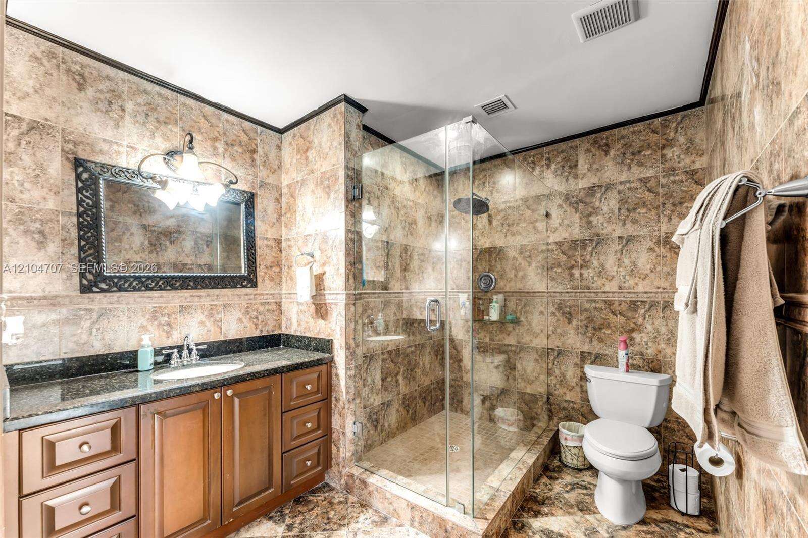 20500 198th St, Miami, FL 33187 - For Sale photo 14