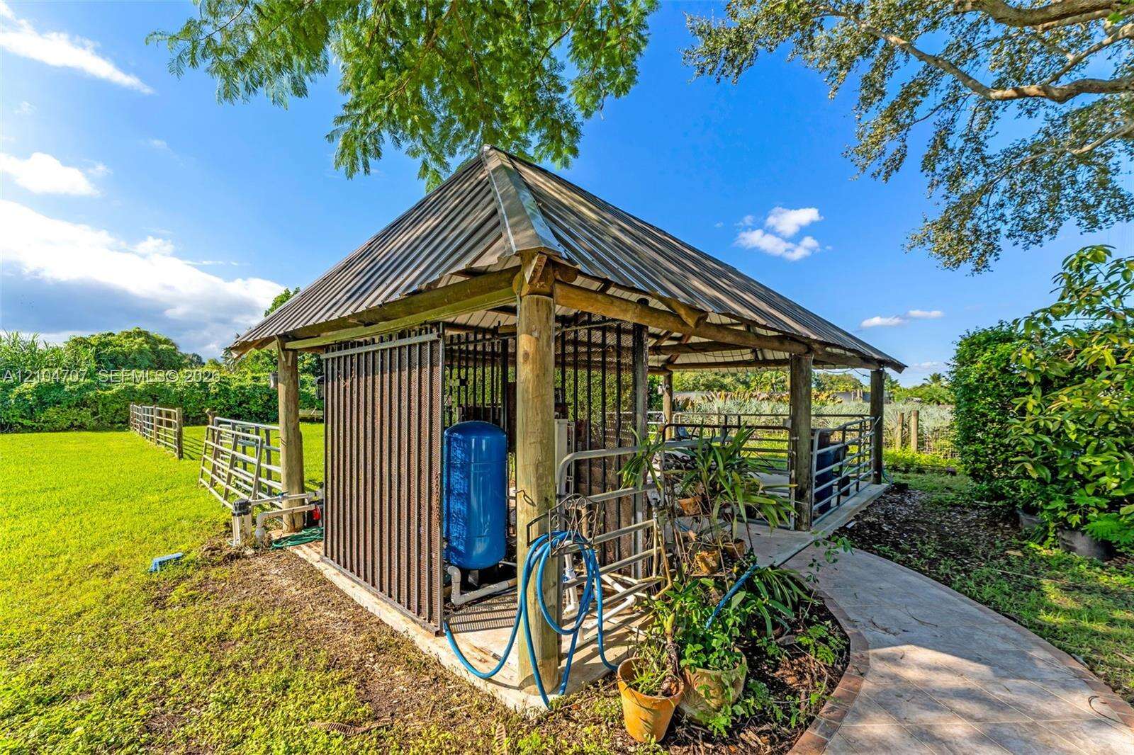 20500 198th St, Miami, FL 33187 - For Sale photo 36