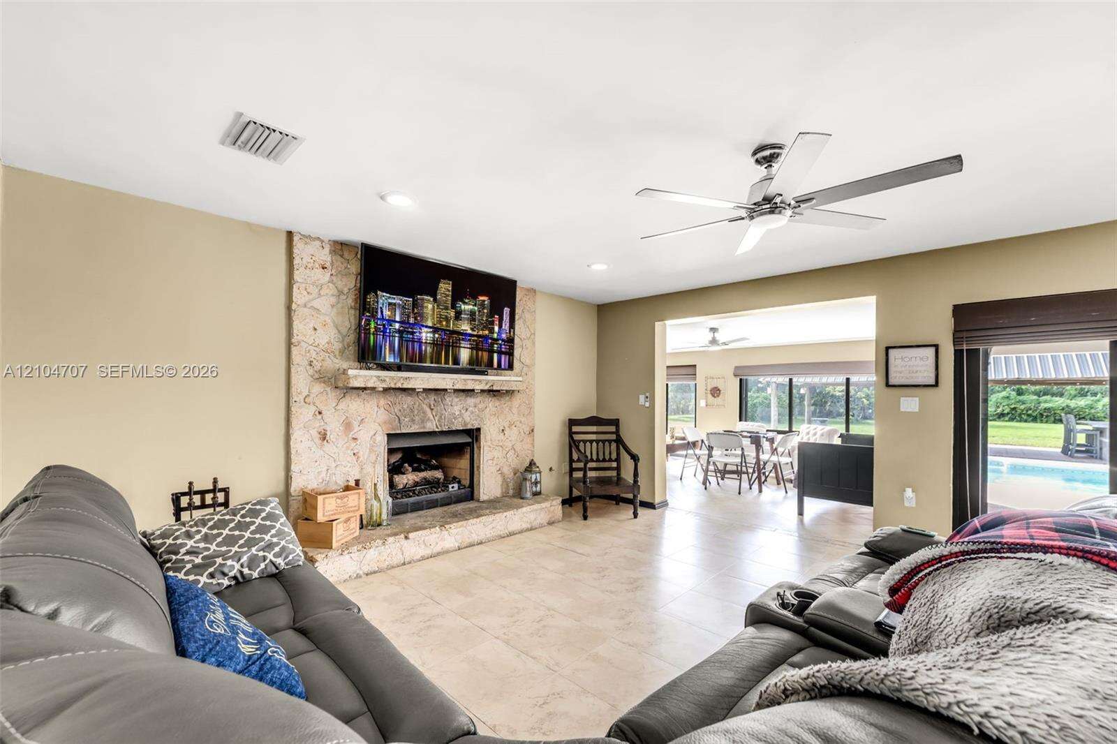20500 198th St, Miami, FL 33187 - For Sale photo 8