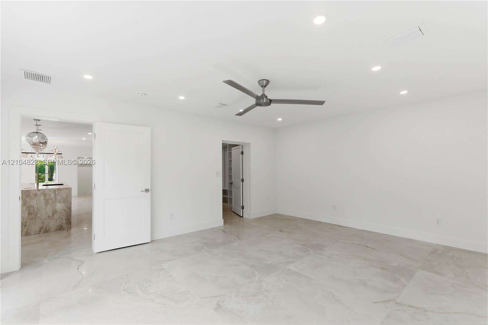 291 Shore Dr E, Miami, FL 33133 - For Sale photo 25