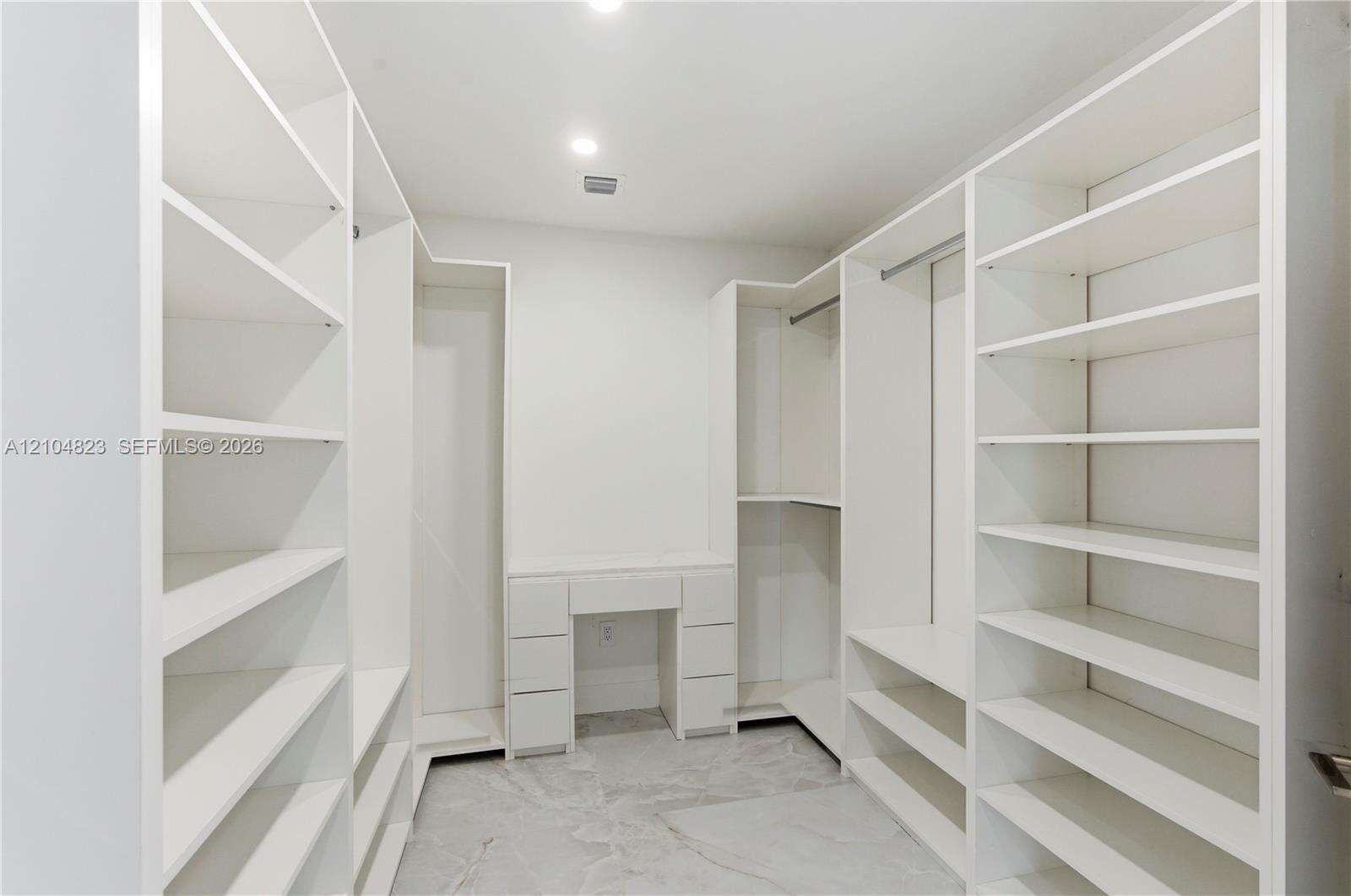 291 Shore Dr E, Miami, FL 33133 - For Sale photo 29