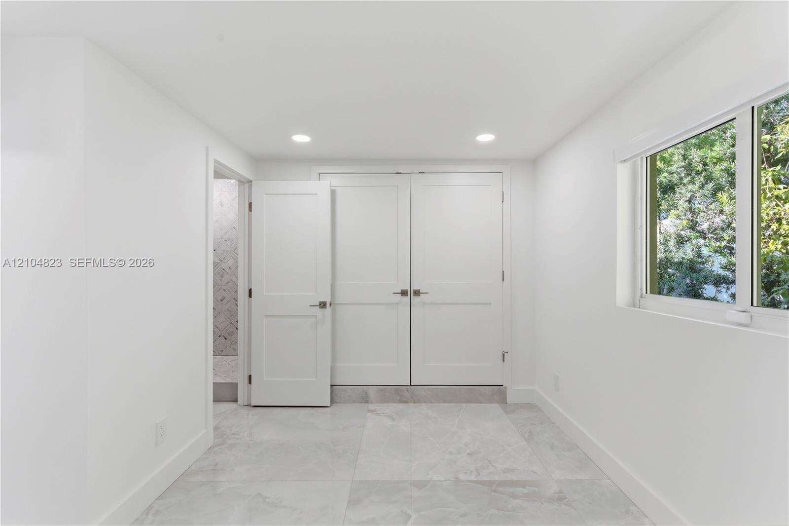 291 Shore Dr E, Miami, FL 33133 - For Sale photo 36