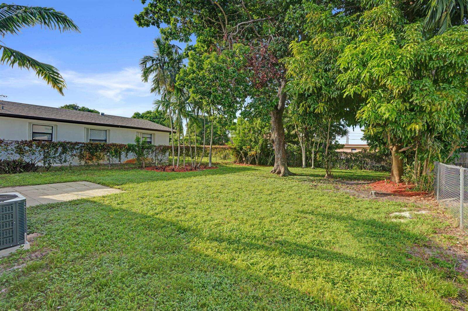 4009 21st, West Park, FL 33023 - For Sale photo 14