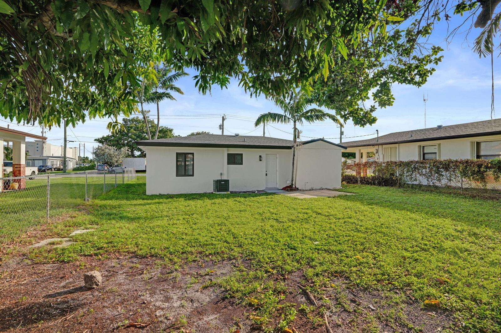 4009 21st, West Park, FL 33023 - For Sale photo 18