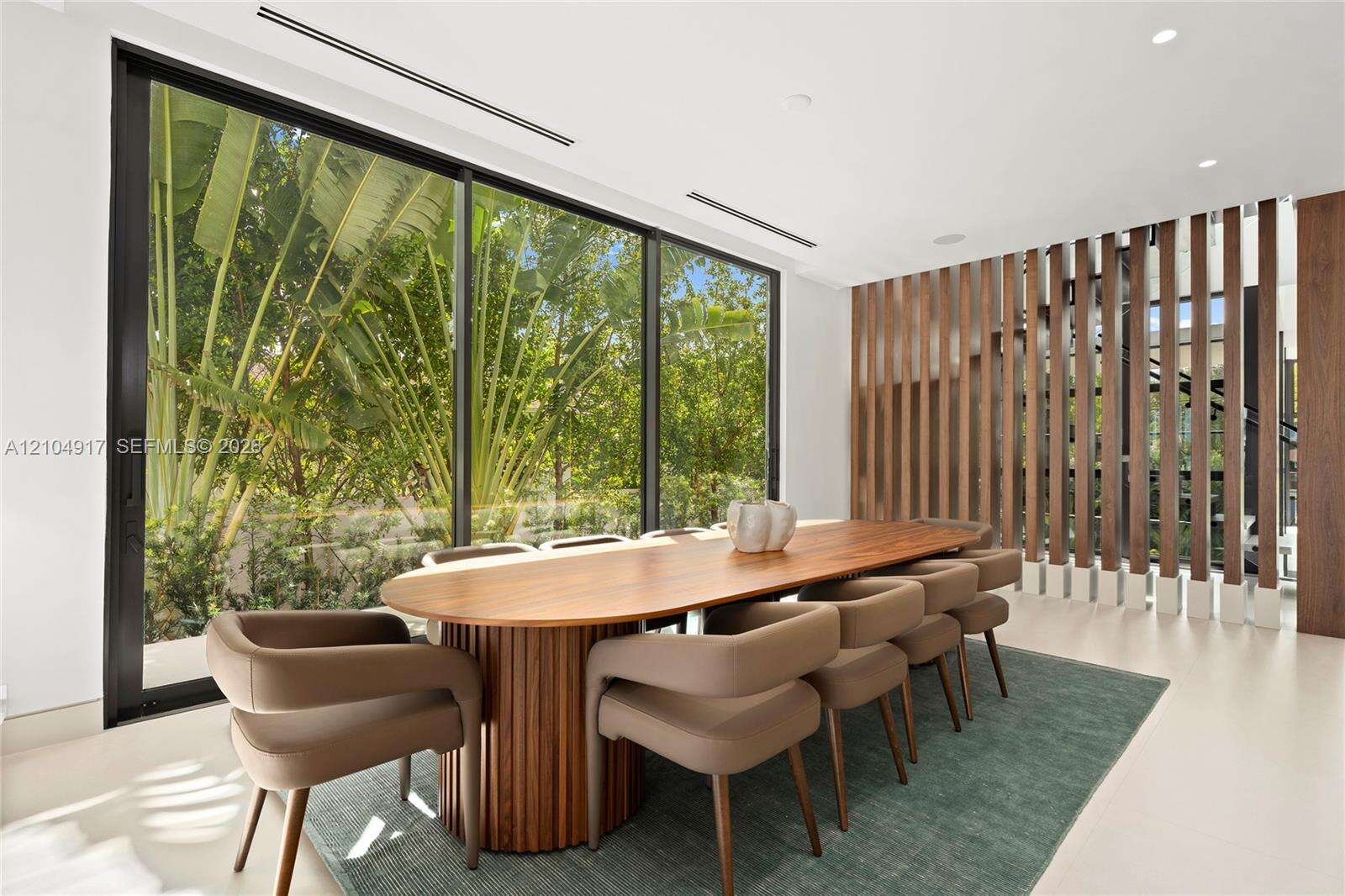271 Shore Dr, Miami Beach, FL 33141 - For Sale photo 12