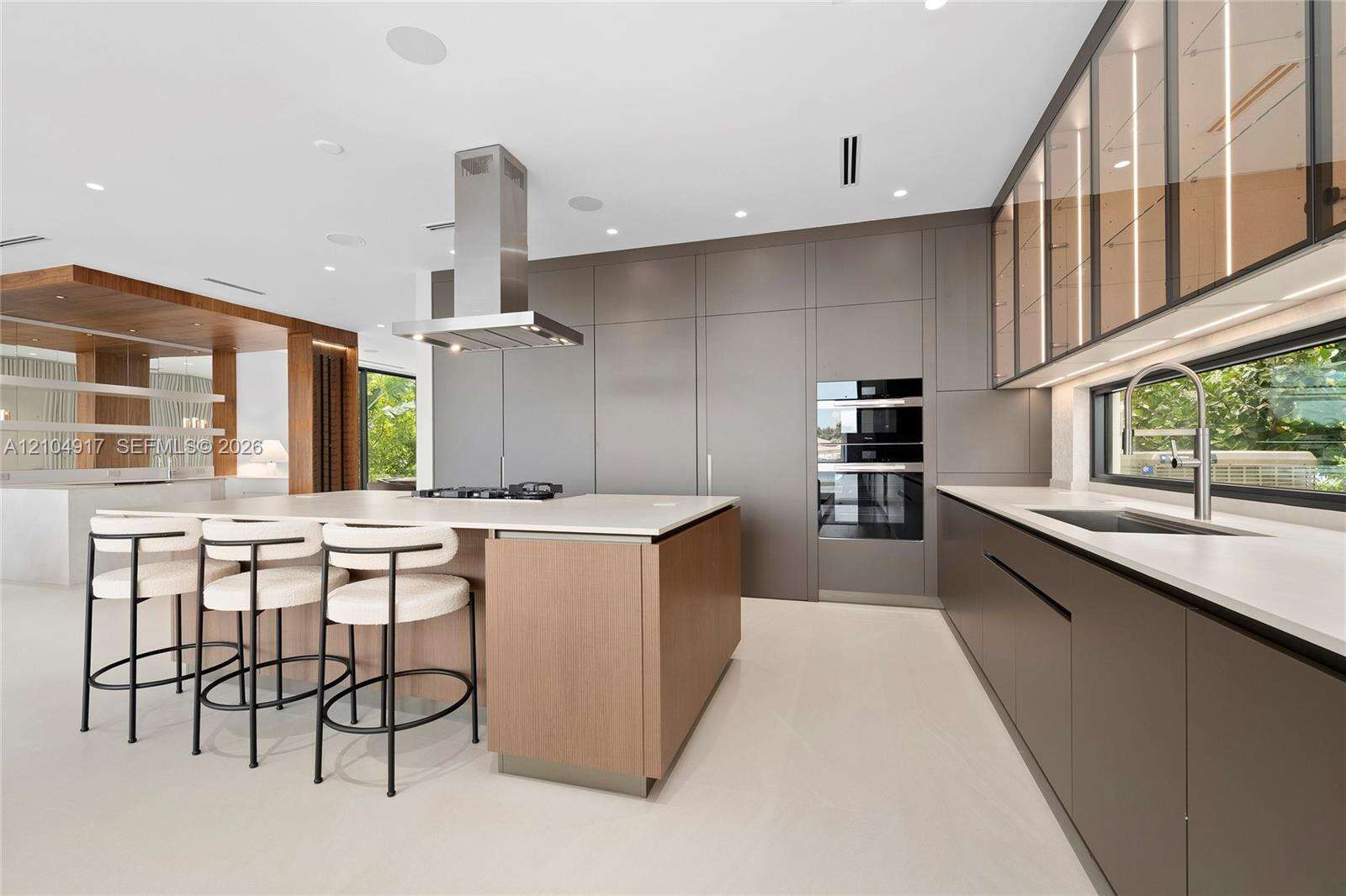 271 Shore Dr, Miami Beach, FL 33141 - For Sale photo 20