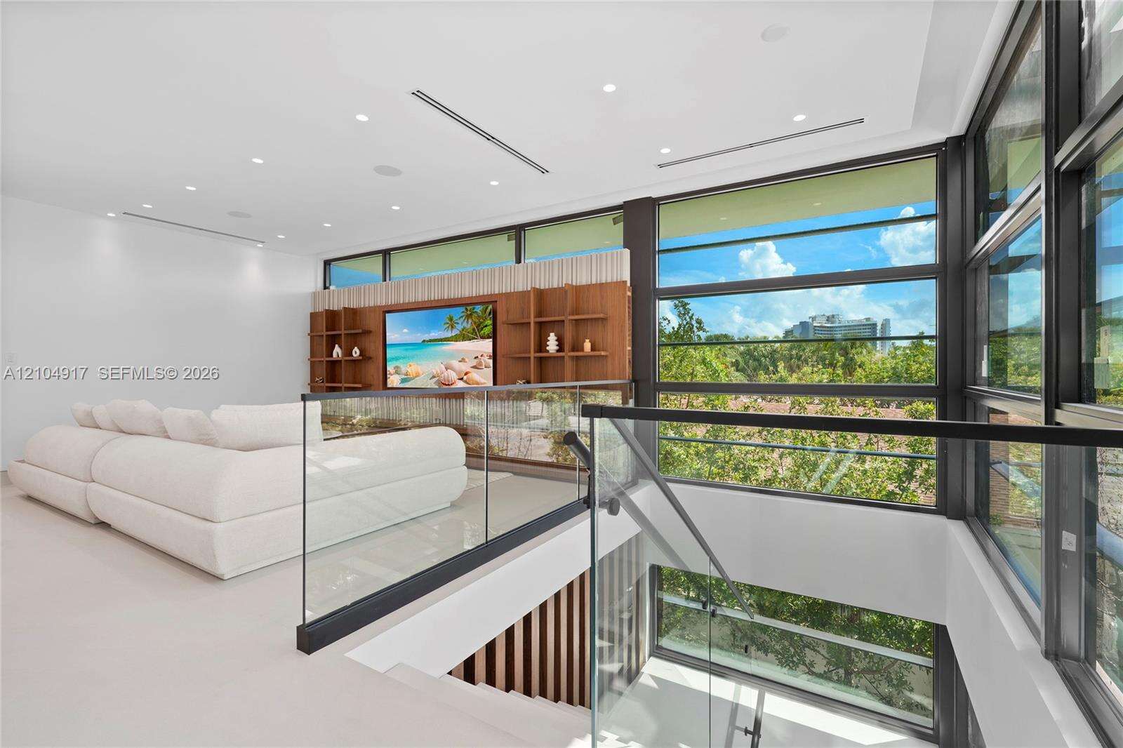 271 Shore Dr, Miami Beach, FL 33141 - For Sale photo 36