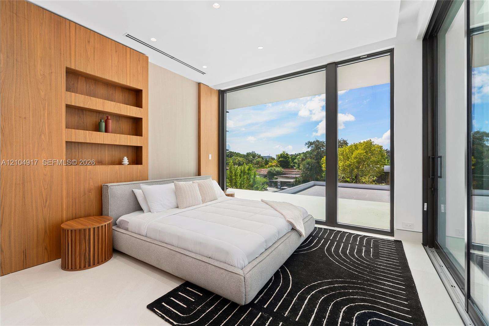 271 Shore Dr, Miami Beach, FL 33141 - For Sale photo 37