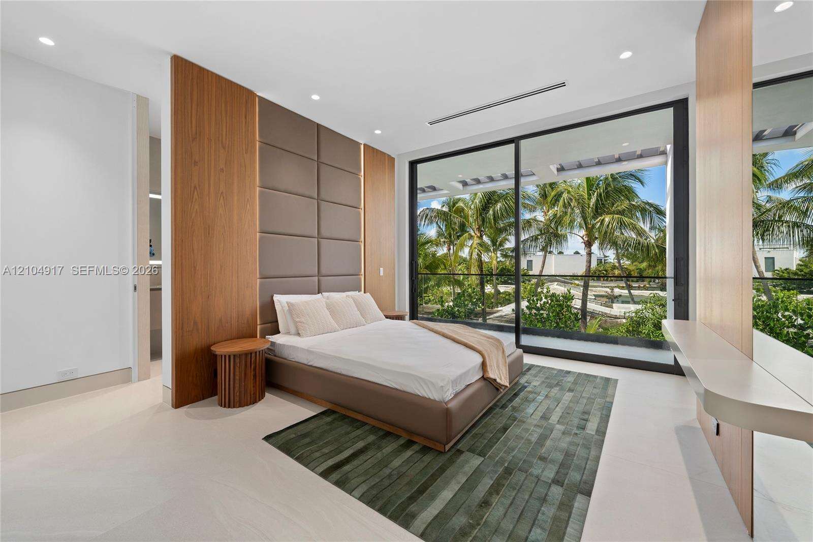 271 Shore Dr, Miami Beach, FL 33141 - For Sale photo 41