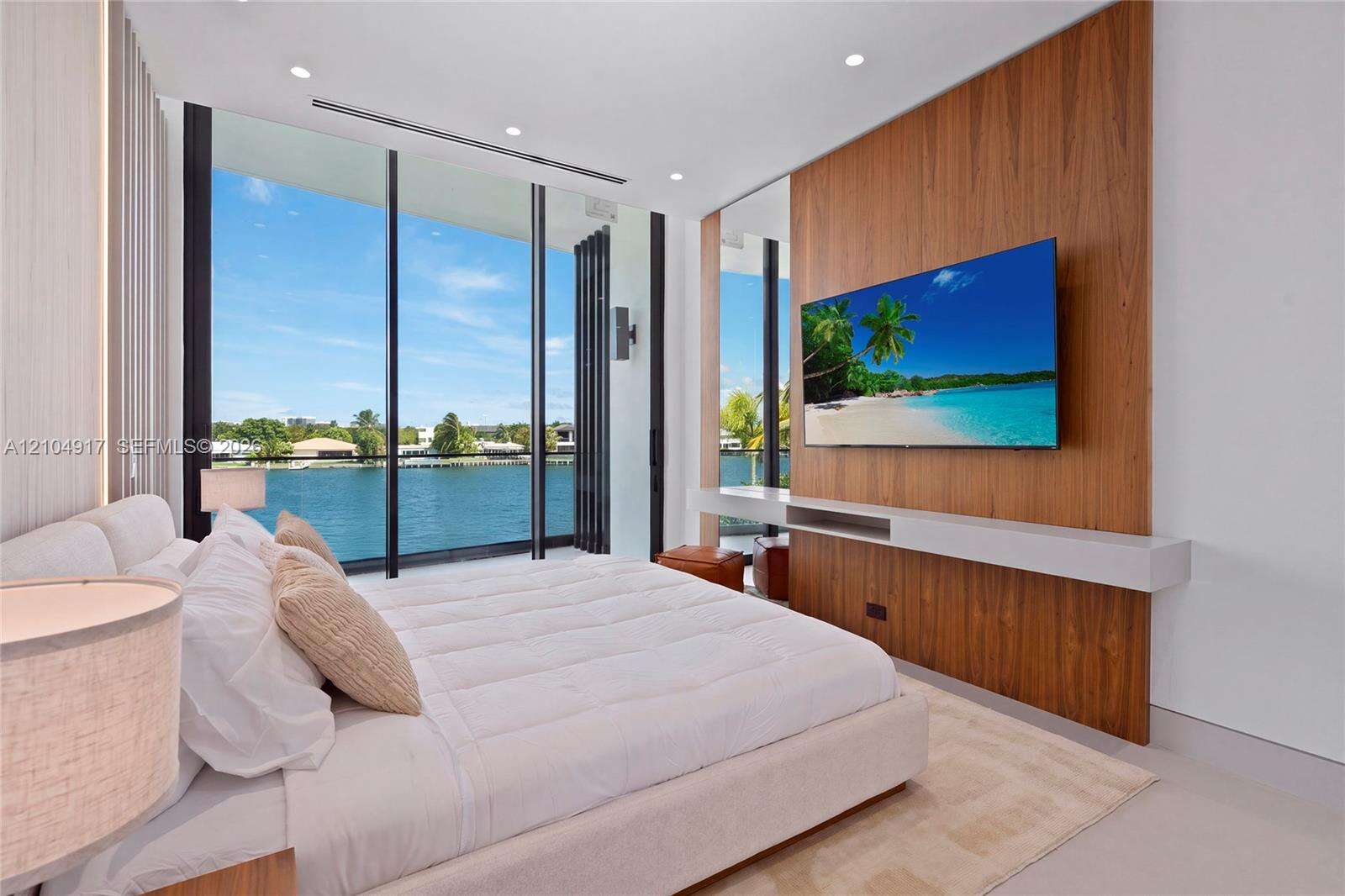 271 Shore Dr, Miami Beach, FL 33141 - For Sale photo 45