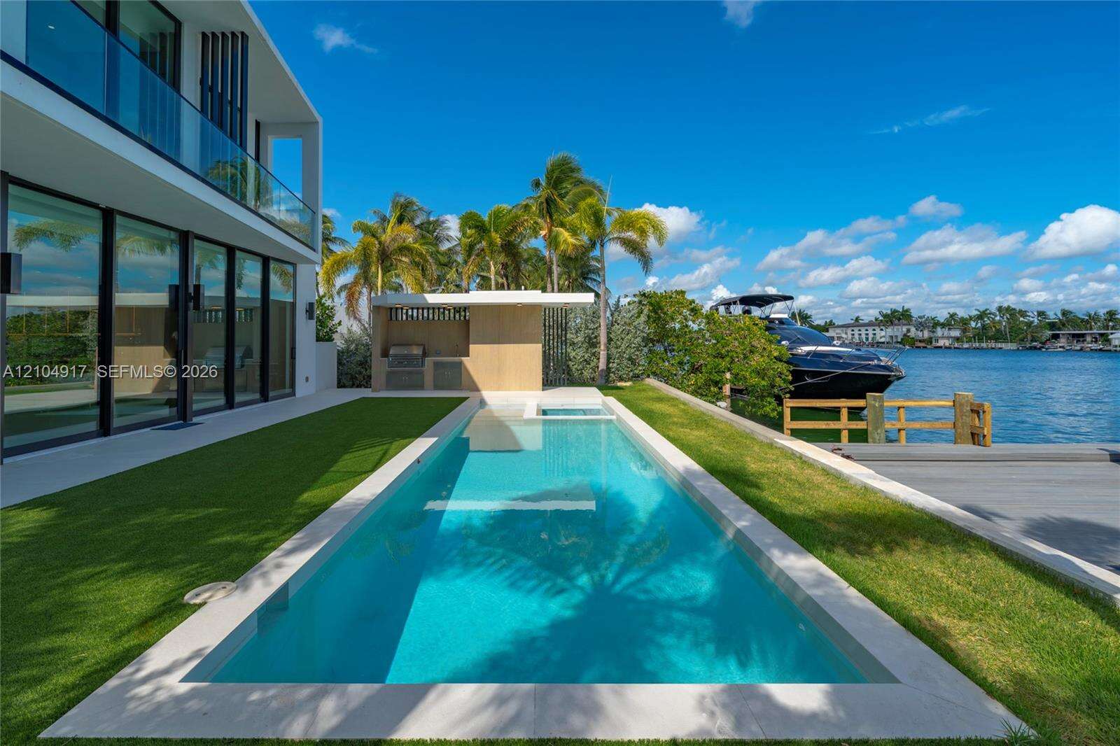 271 Shore Dr, Miami Beach, FL 33141 - For Sale photo 46