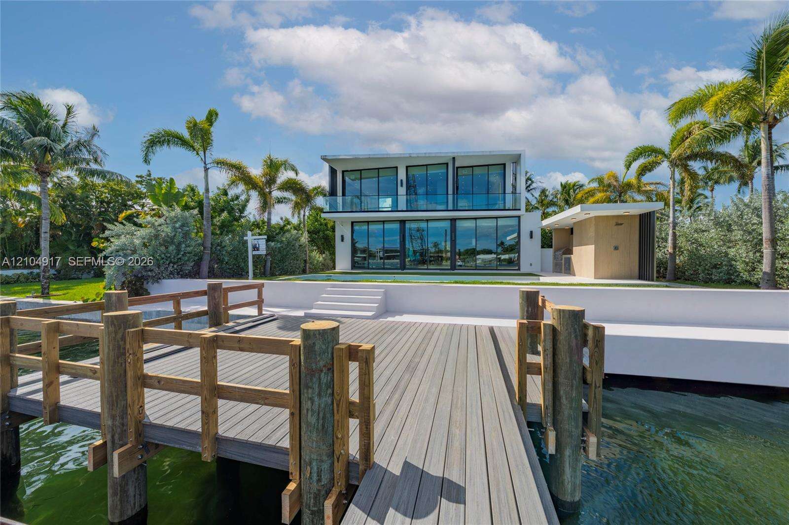 271 Shore Dr, Miami Beach, FL 33141 - For Sale photo 49
