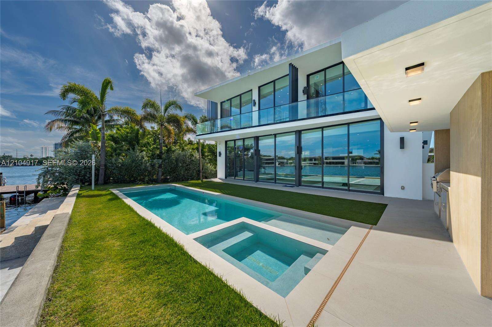 271 Shore Dr, Miami Beach, FL 33141 - For Sale photo 50