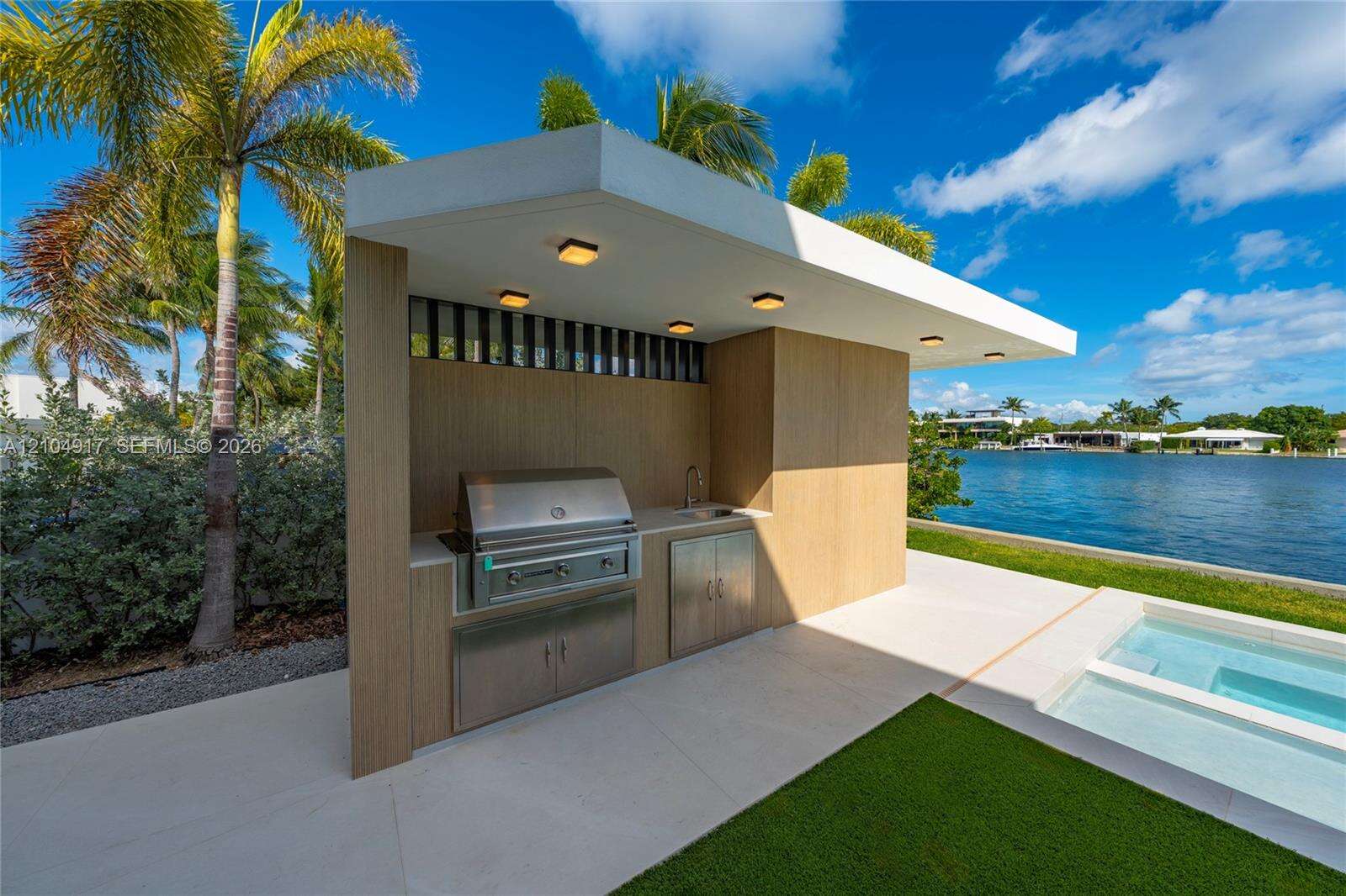 271 Shore Dr, Miami Beach, FL 33141 - For Sale photo 51