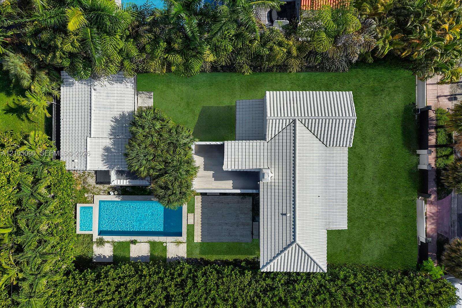 2534 Flamingo Dr, Miami Beach, FL 33140 - For Sale photo 6
