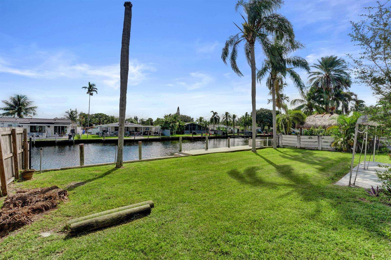 2714 Scott, Hollywood, FL 33020 - For Sale photo 12