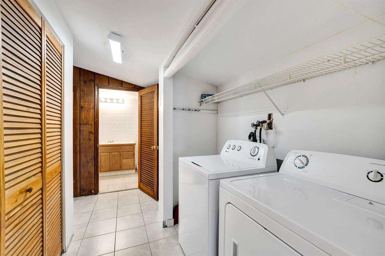 2714 Scott, Hollywood, FL 33020 - For Sale photo 21