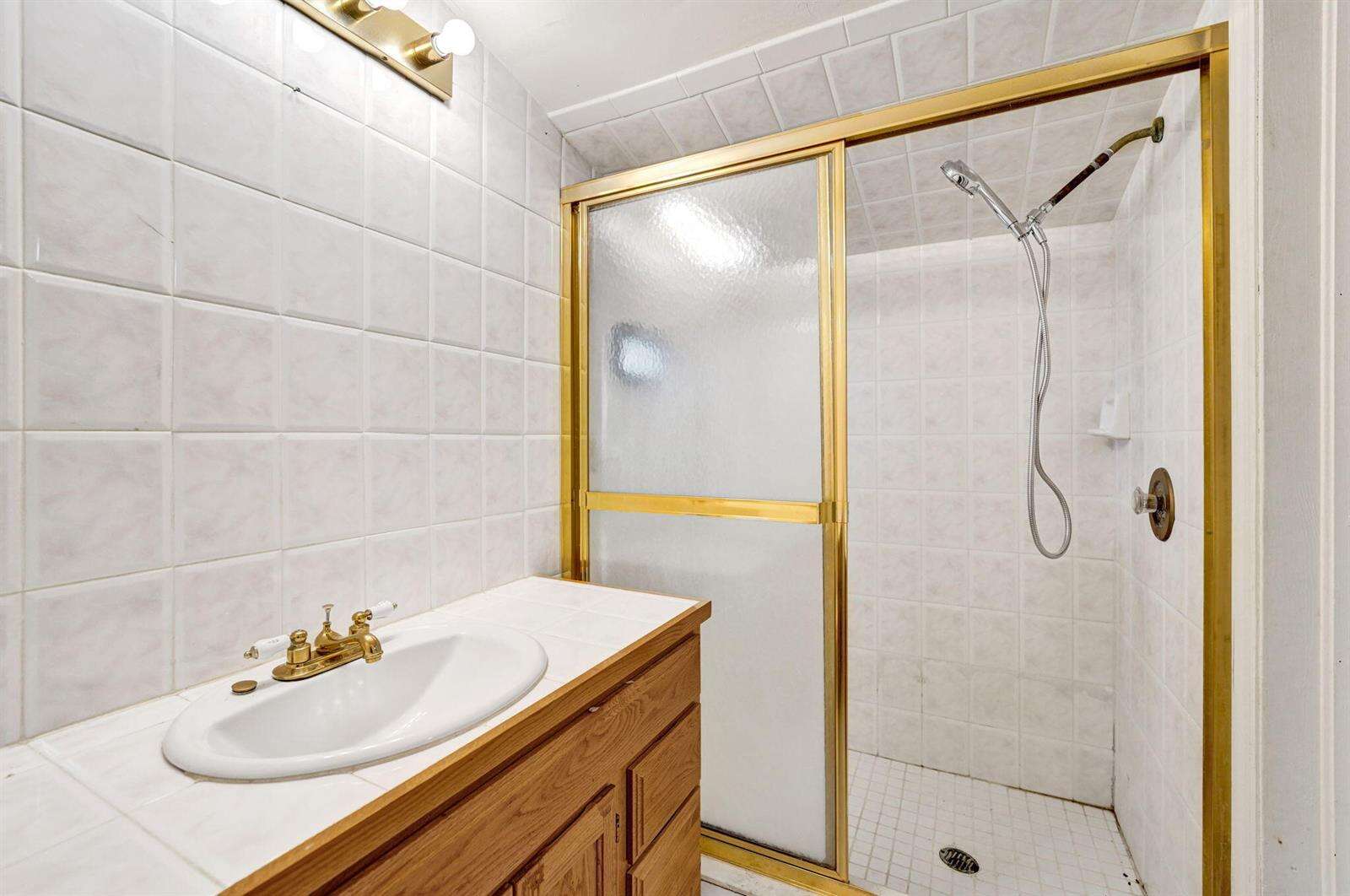 2714 Scott, Hollywood, FL 33020 - For Sale photo 23