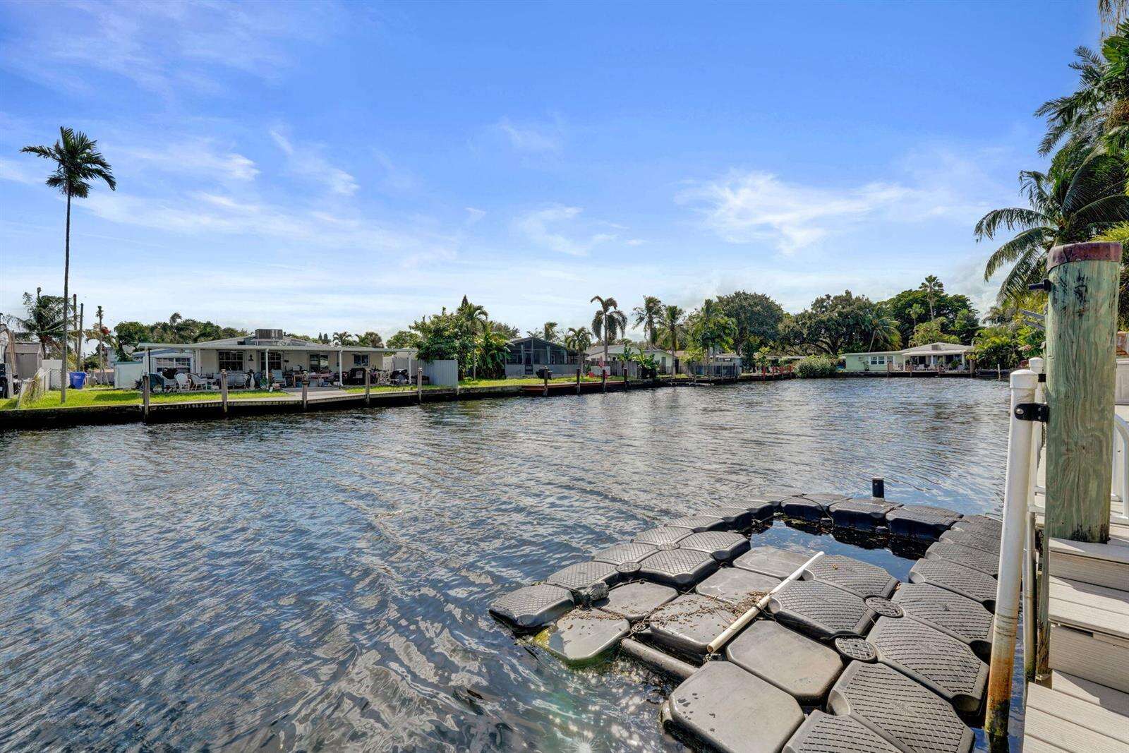 2714 Scott, Hollywood, FL 33020 - For Sale photo 4