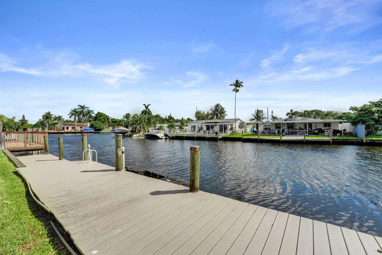 2714 Scott, Hollywood, FL 33020 - For Sale photo 8