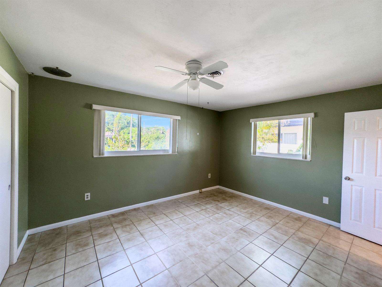 1025 Yale, Hollywood, FL 33021 - For Sale photo 15