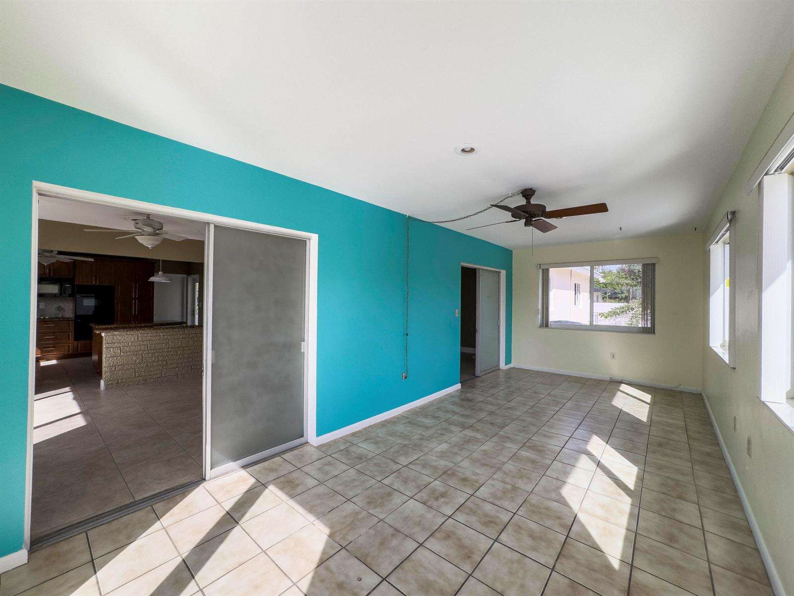 1025 Yale, Hollywood, FL 33021 - For Sale photo 22