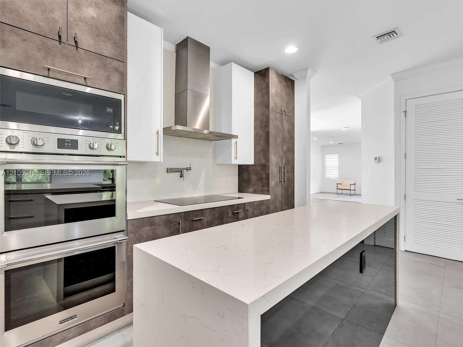 3539 Forest View Cir, Dania Beach, FL 33312 - For Sale photo 13