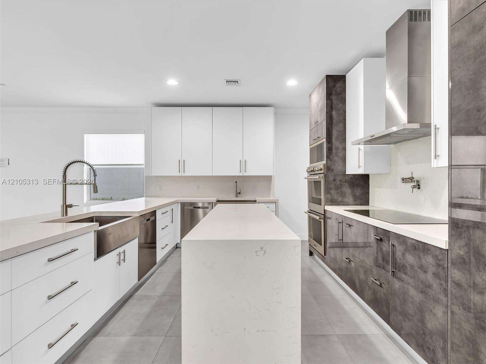 3539 Forest View Cir, Dania Beach, FL 33312 - For Sale photo 14