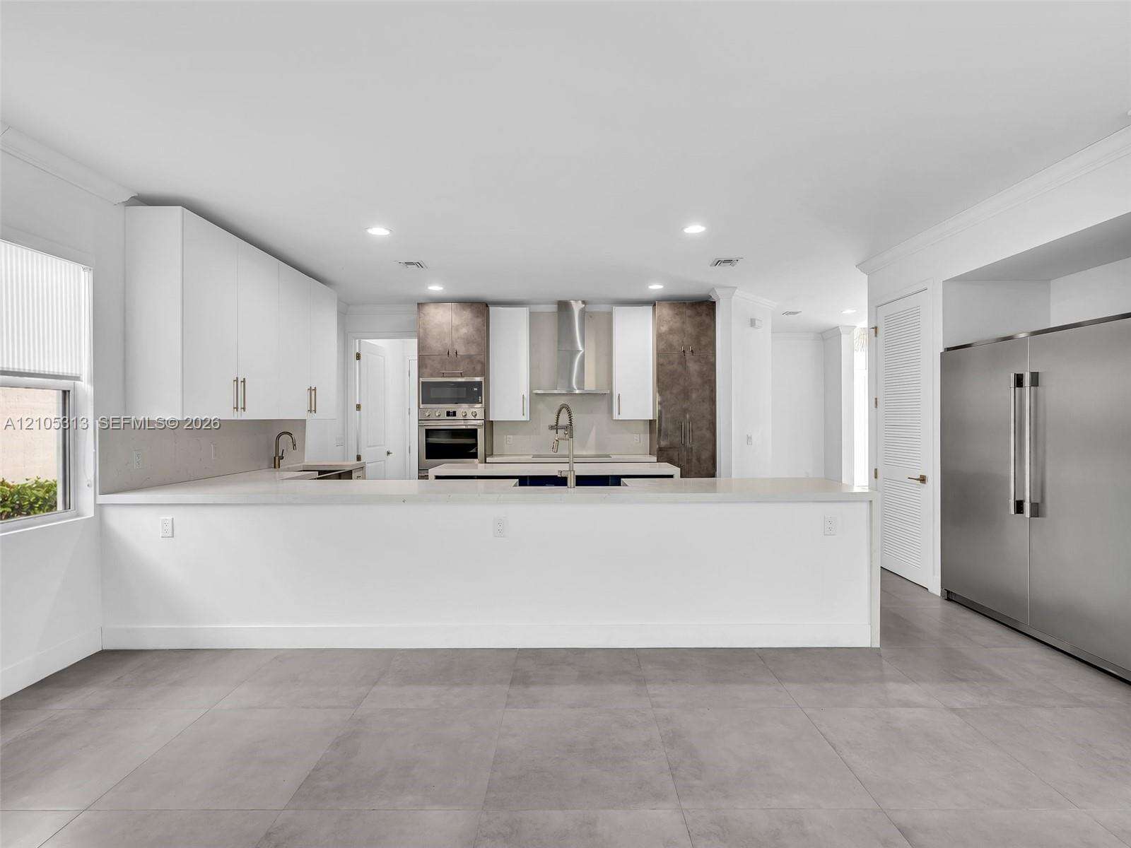 3539 Forest View Cir, Dania Beach, FL 33312 - For Sale photo 17