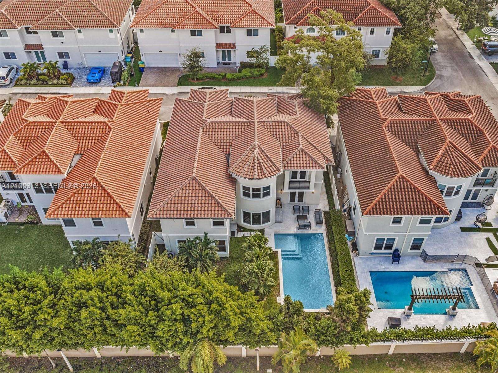 3539 Forest View Cir, Dania Beach, FL 33312 - For Sale photo 42