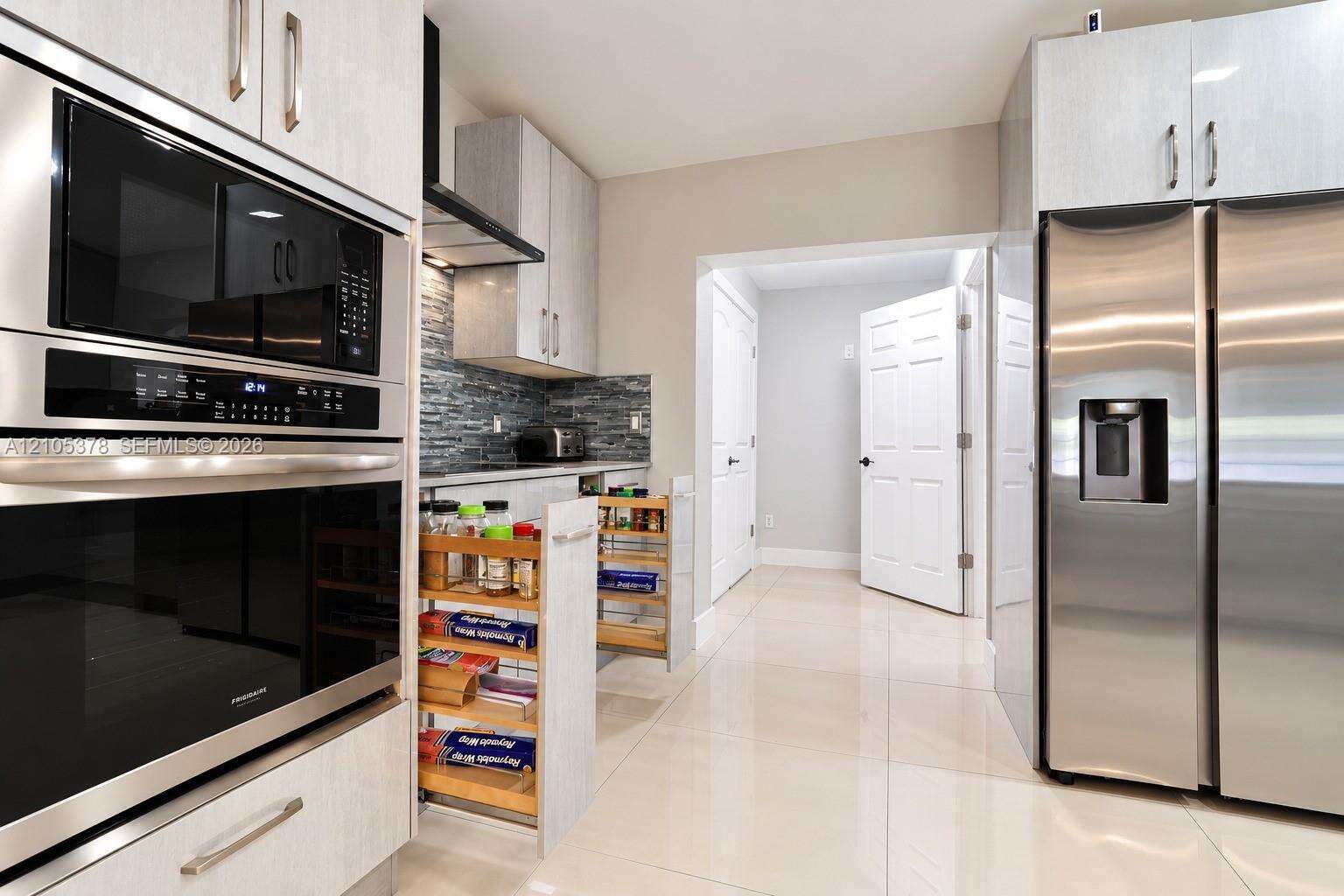 15281 153rd St, Miami, FL 33187 - For Sale photo 20