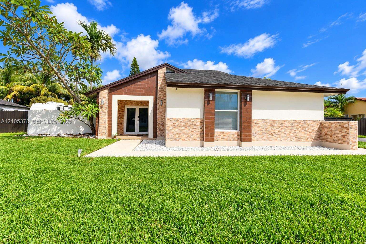 15281 153rd St, Miami, FL 33187 - For Sale photo 3