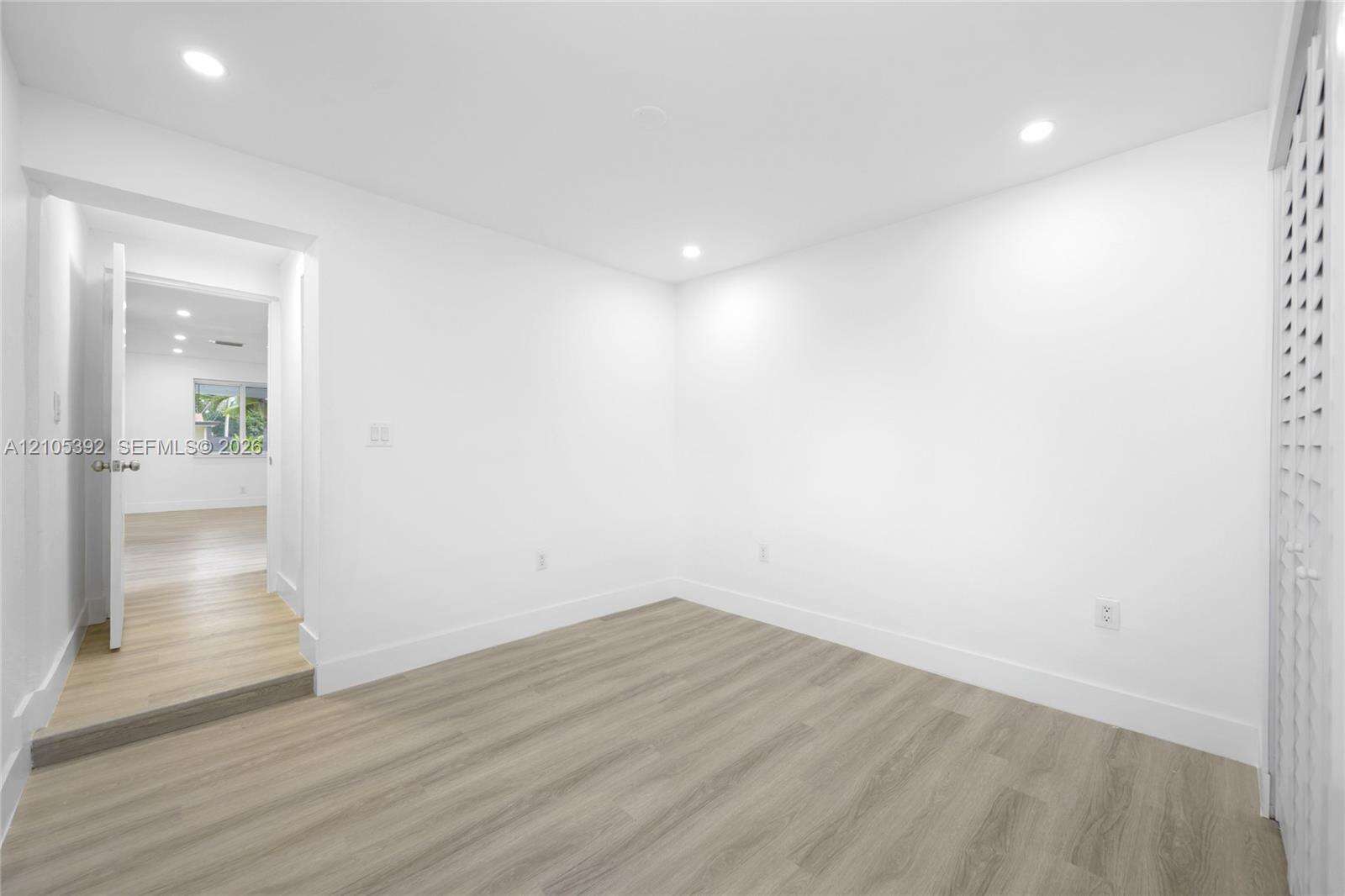 3197 Cleveland St, Hollywood, FL 33021 - For Sale photo 11