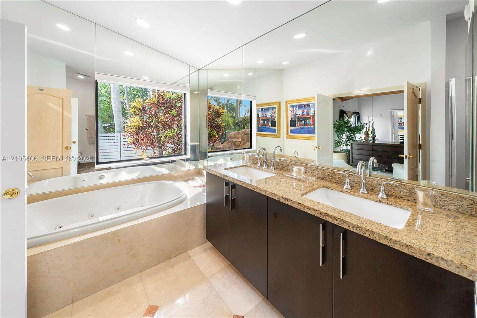 407 Sunset Dr, Hallandale Beach, FL 33009 - For Sale photo 40