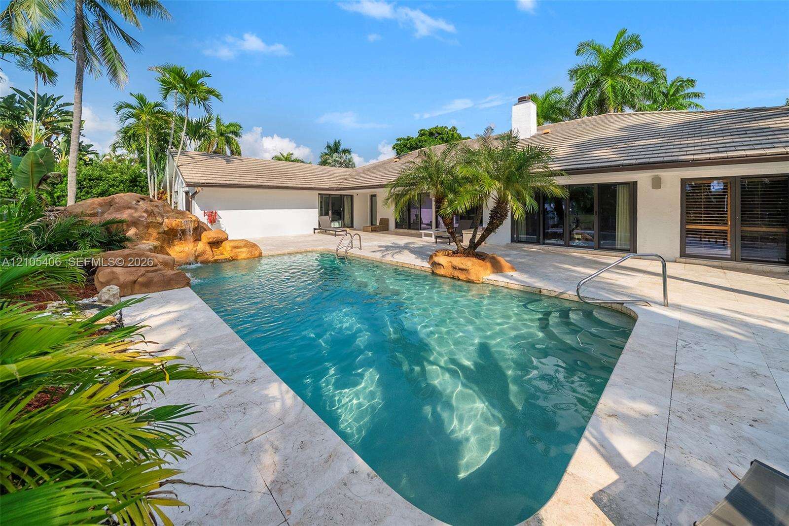 407 Sunset Dr, Hallandale Beach, FL 33009 - For Sale photo 54