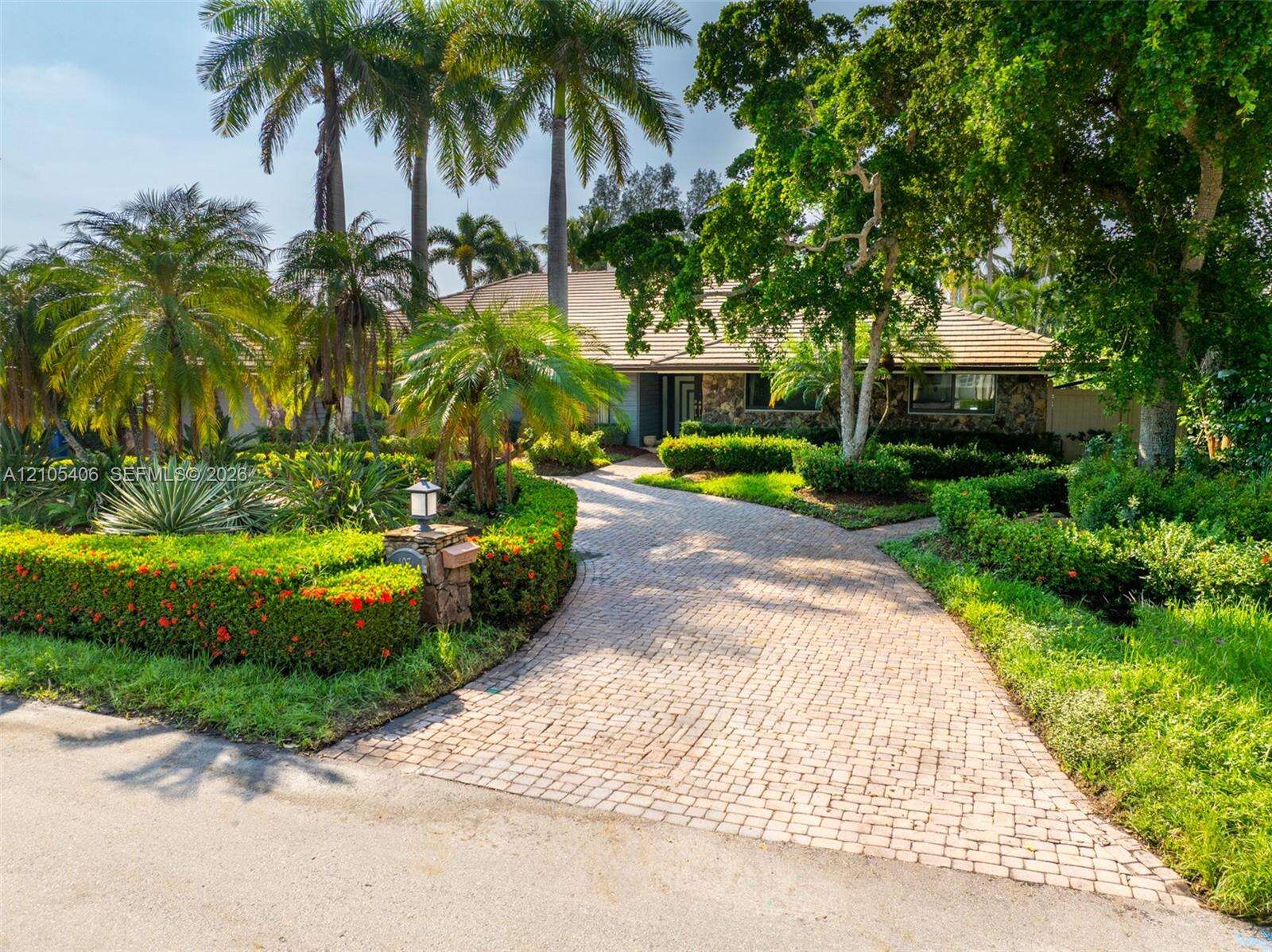 407 Sunset Dr, Hallandale Beach, FL 33009 - For Sale photo 7