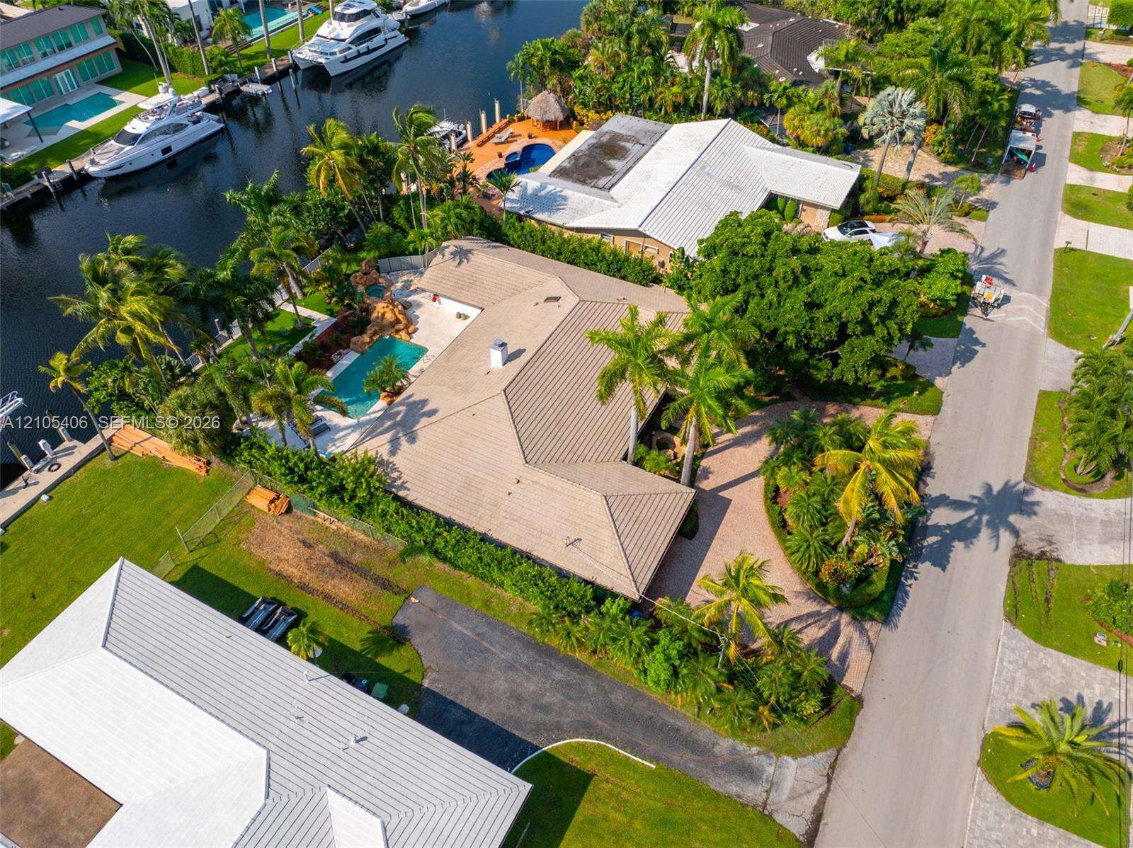 407 Sunset Dr, Hallandale Beach, FL 33009 - For Sale photo 69