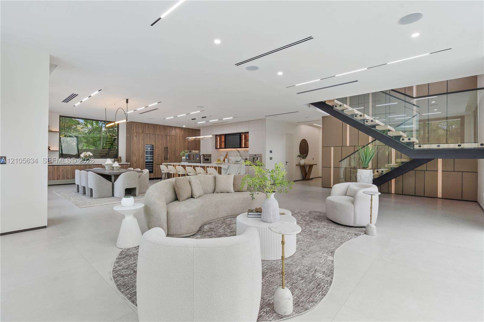 623 16th Ter, Fort Lauderdale, FL 33304 - For Sale photo 5
